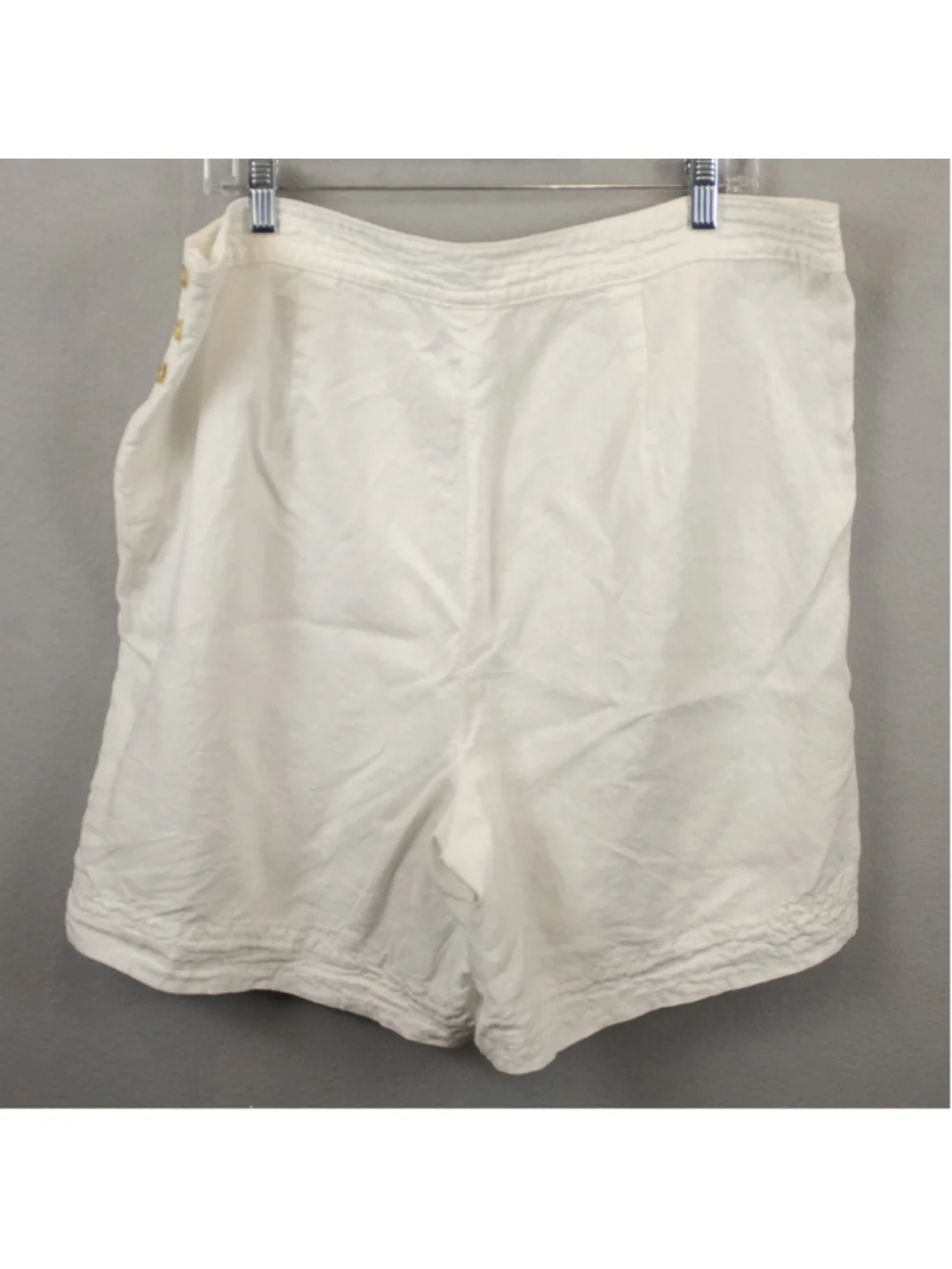 Chico's white linen high rise shorts-3
